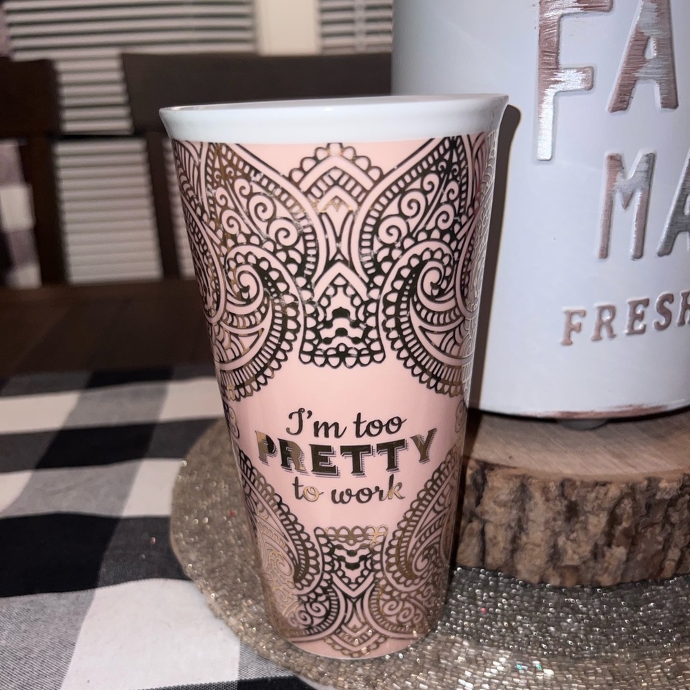 Coffee cup
